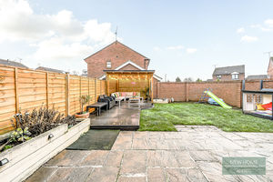 Photo 16- click for photo gallery